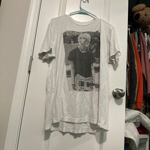 Graphic White T-Shirt